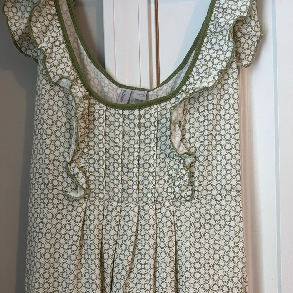 New old navy dress